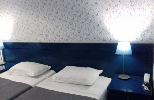 Agia Marina Hotel | Beachfront Triple Haven- Argo Seaside Stays