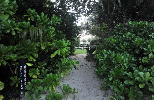 Port Douglas Villa | Beachfront Villa - Direct beach access