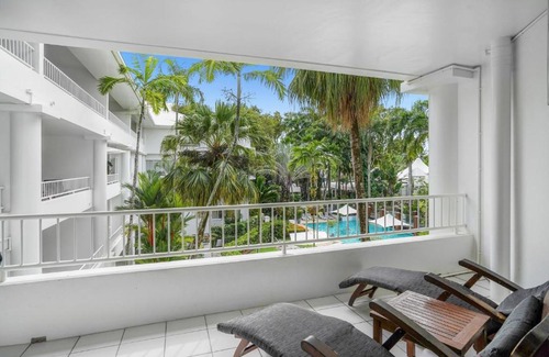 Palm Cove Apartment | Belle Escapes 3 Bedroom Poolview Suite 67 Alamanda Resort Palm Cove