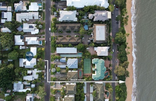 Trinity Beach House | Belle Escapes Villa Rosa just minutes to Trinity Beach