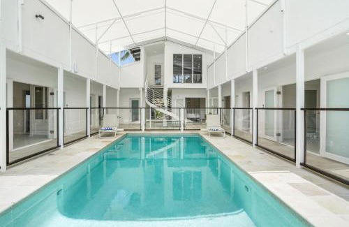 Trinity Beach House | Belle Escapes Villa Rosa just minutes to Trinity Beach