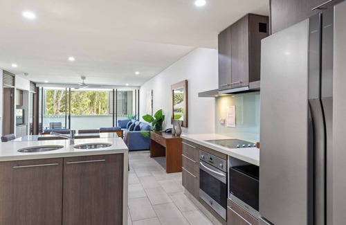 Palm Cove Apartment | Bellflower at Temple Family Beachside Paradise