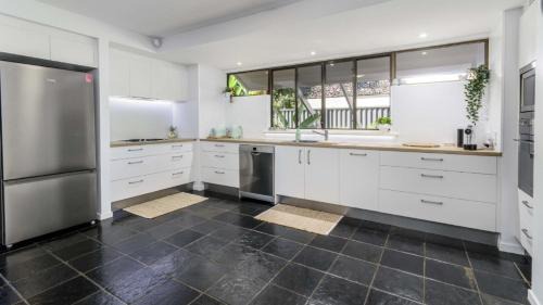 Bongaree House | Best Friends Beach House
