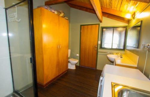 Seventeen Seventy House | Bimbimbi - Unique Two-Bedroom, Serene Holiday Hideaway with Gorgeous Views in Historic 1770