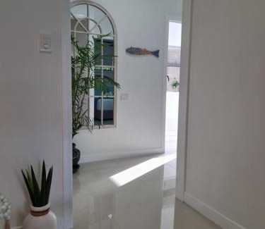 Trinity Beach Apartment | Blue Lagoon Tropical Sanctuary