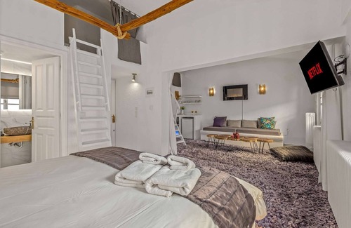 Arachova House | Blue Mountain Guesthouse "Gaias”