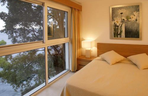 Kanapitsa Hotel | Cape Kanapitsa Hotel & Suites