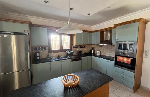 Massouri Villa | Casa Sabine