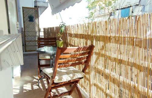 Neos Kosmos Apartment | Central & Comfortable, 70m² Apt in Neos Kosmos