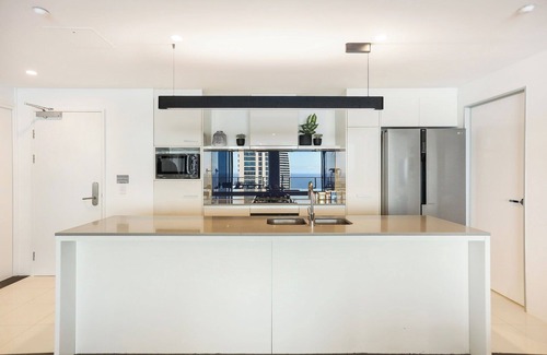 Surfers Paradise Apartment | Circle on Cavill Sub Penthouse 2513 - 4 bedrooms Level 51