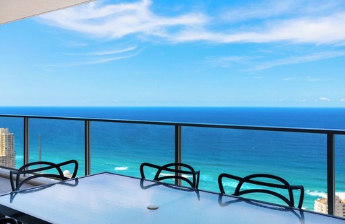Surfers Paradise Apartment | Circle on Cavill Sub Penthouse 2513 - 4 bedrooms Level 51