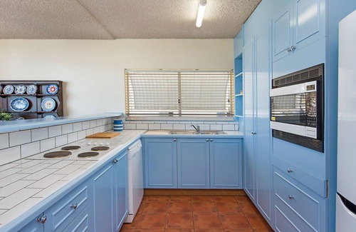 Kings Beach Apartment | Culverston Unit 1 Kings Beach QLD