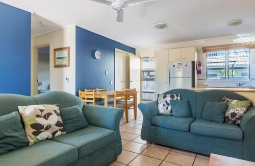 Maroochydore Apartment | "CWA" is centrally located and walking distance to all amenities.