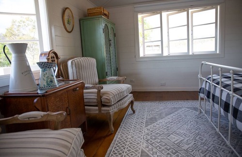 Darlington Other | Darlington Grove Farm Stay in a Renovated Dairy Lots of Animals and River Access