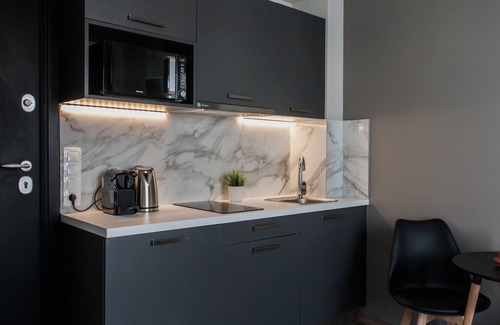 Kinosargous Apartment | Dashing 1BR Apartment at WYZ Athens
