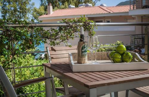 Karavomylos Villa | Deluxe Kefalonia Apartment 1 Bedroom Apartment Thalassa Tranquil Location & Access To Pool Karavomilos