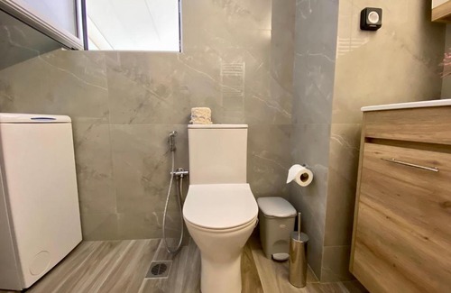 Kallithea Apartment | Digital Nomad Heaven