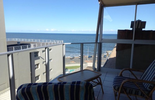 Margate Beach Apartment | Dolphin View Margate