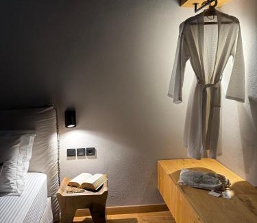 Milina Apartment | EJ Boutique Suites