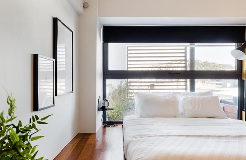 Neos Kosmos Apartment | EMST Museum 1BD Apartment with Acropolis view by UPSTREET