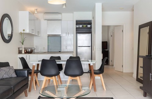 Palm Cove Apartment | Fig Oasis Poolside Resort Living at The Beach Club