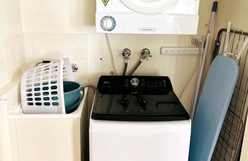 Broadbeach Apartment | Getaway to Broadbeach