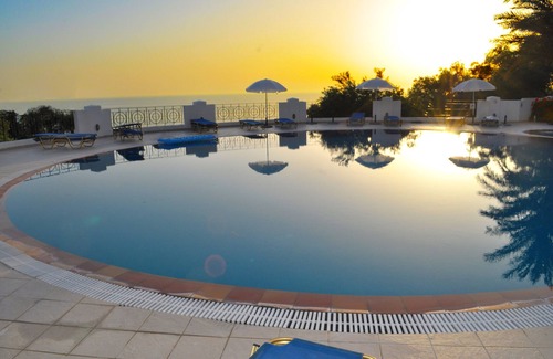 Agios Gordios Apartment | Holiday Apartments Maria with Pool and Panorama View - Agios Gordios Beach 1