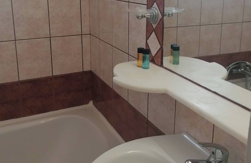 Argassi Apartment | Holiday Apartment "Mavreta's 1" with Sea View, Shared Terrace & Wi-Fi