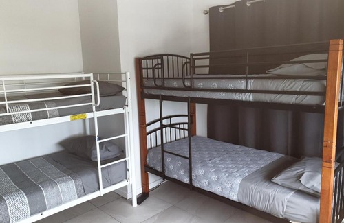 Caloundra Hostel | HOSTEL STYLE accommodation SHARE HOUSE
