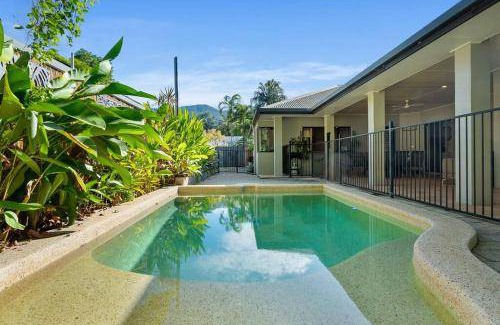 Clifton Beach House | House ∙ 4 bedrooms ∙ 8 guests