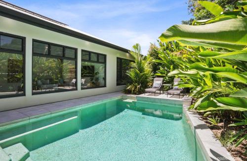Palm Cove House | House Heliconia - Luxury Living in Palm Cove