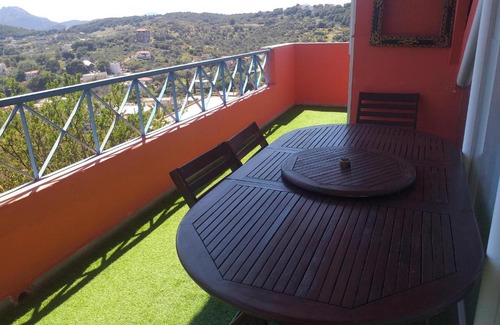 Spata-Artemida Apartment | Jaccuzi Airport House