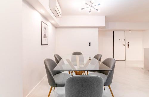 Ilisia Apartment | Katia's Central 3Bdr 3Bthr Aprt