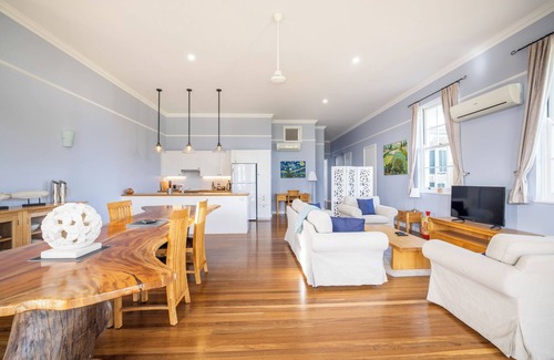 Queenton Apartment | Kernow Charters Towers