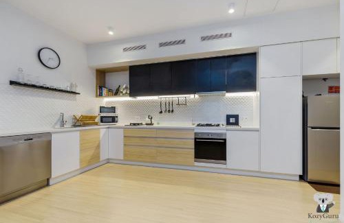 West End Apartment | KOZYGURU WEST END 10 MINS TO CITY 1 BED APT + FREE PARKING QWE017