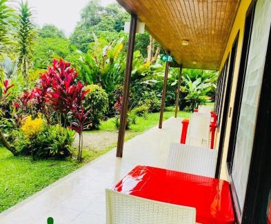 Quebrada La Gamba Hotel | La Purruja Lodge