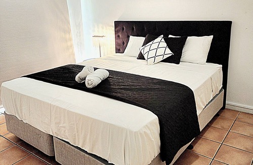 Cannonvale Resort | La Villa Beach Rd Pets under 10k call before booking O466573617