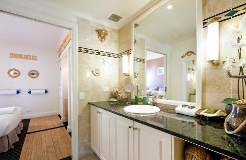 Noosa Heads Apartment | Laguna 622 Nautical Romance in Noosa