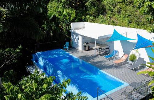 Valle Pura Vida Apartment | Lapa Roja, 2BR Ocean View Apartment in Villa Mar y Sol, Nature