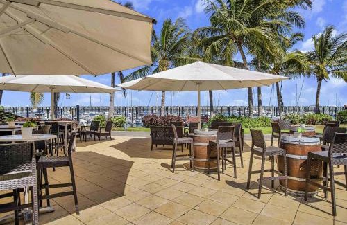 Mackay Harbour Hotel | Mantra Mackay