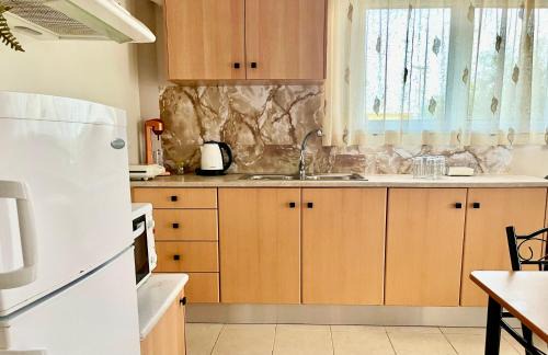 Paleros Apartment | Maria Apartments