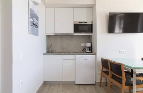 Karystos Apartment | Modern Neo-Classic Apartment Unit 1