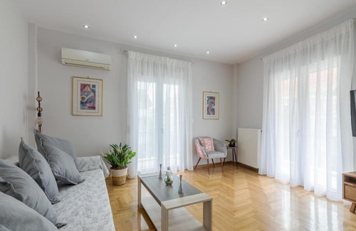 Nea Smirni Apartment | Modern One Bedroom Apartment In Nea Smirni