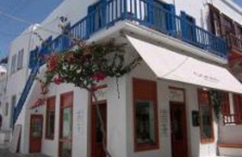 Mykonos House | Motel ∙ 9 guests