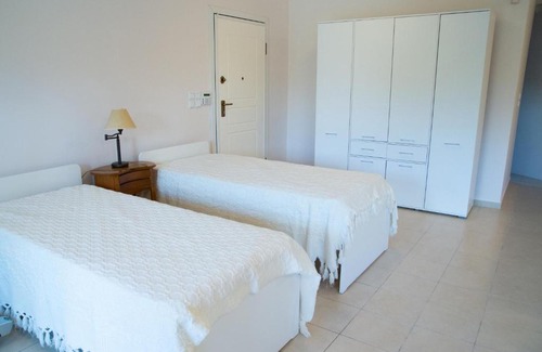 Porto Rafti House | Mpetty's Apartment