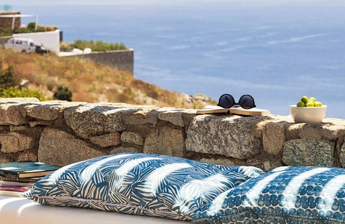 Paraga Villa | My Rental Homes - Villa Elpida with infinity pool overlooking the Aegean sea
