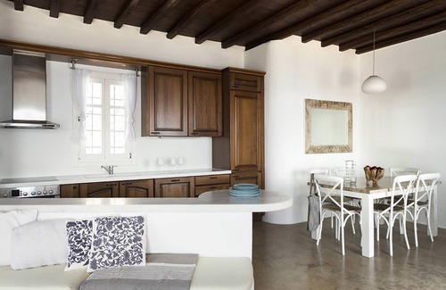 Paraga Villa | My Rental Homes - Villa Elpida with infinity pool overlooking the Aegean sea