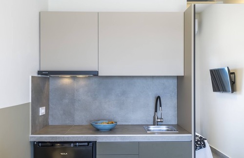 Tolo House | Nelly's Apartments