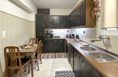 Anavyssos Apartment | Nice apartment in Anavissos with WiFi