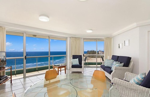 Coolangatta Apartment | Ocean Plaza Unit 1469